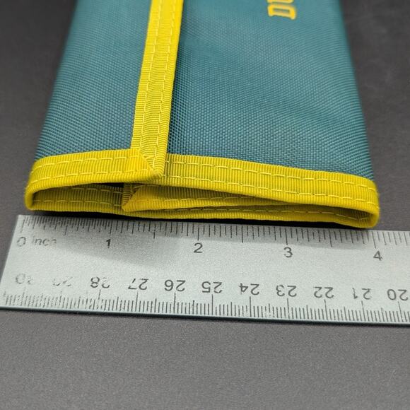 Vintage Oregon Ducks Wallet Mens Gunther Green Yellow Nylon Tri fold Pockets - Picture 4 of 15